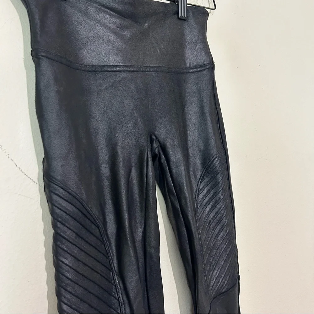 Spanx Faux Leather Black Moto Leggings SIZE SMALL